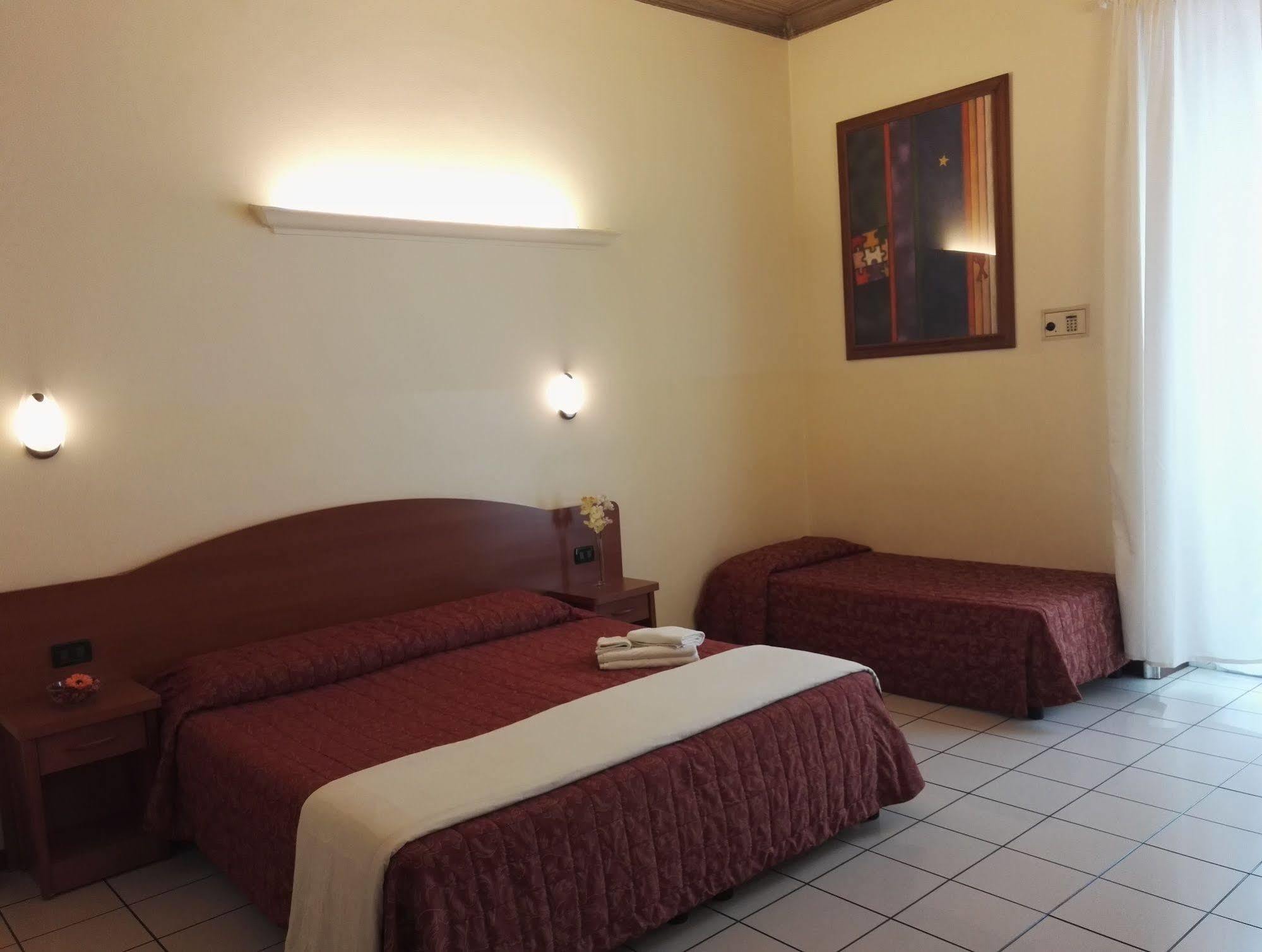 Soana City Rooms Genua Exteriör bild