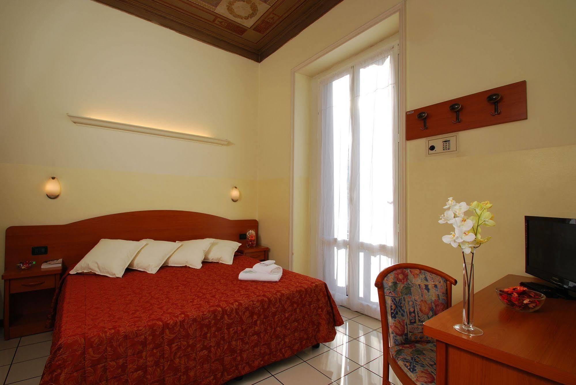Soana City Rooms Genua Exteriör bild
