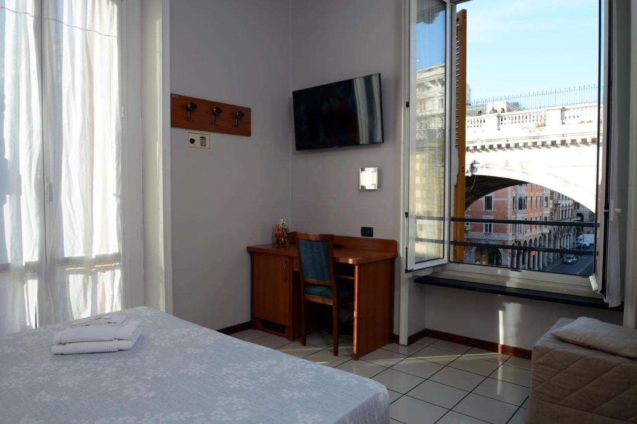 Soana City Rooms Genua Exteriör bild