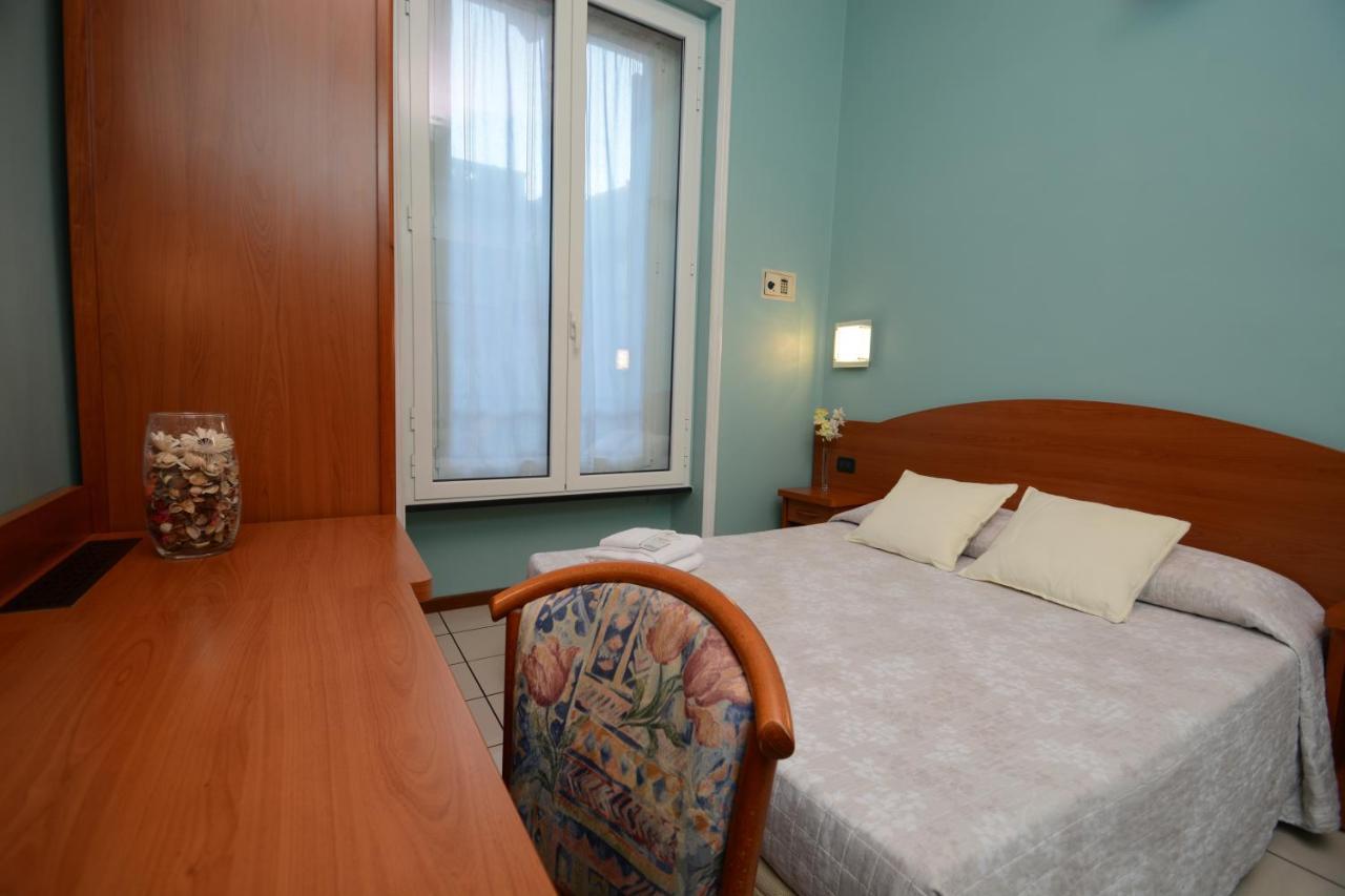 Soana City Rooms Genua Exteriör bild