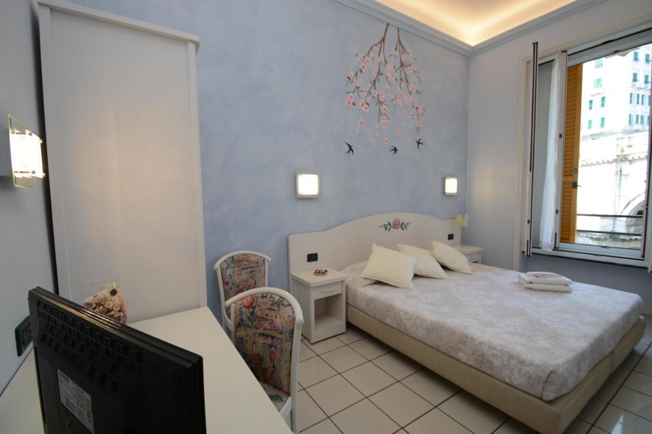Soana City Rooms Genua Exteriör bild